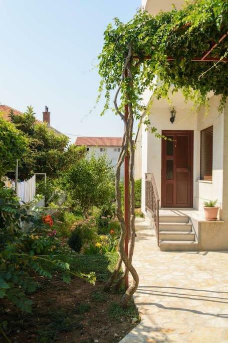 Ivana Trogir Exterior foto